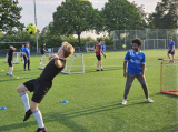 Laatste training seizoen 2023-2024 van 1e selectie S.K.N.W.K. (voetvolleytoernooitje) van donderdag 25 mei 2024 (79/314)